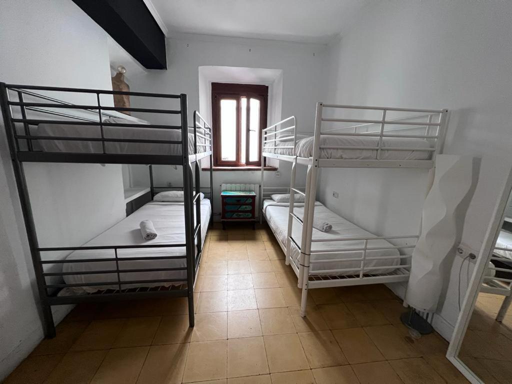 مالقة Bbtk Hostel المظهر الخارجي الصورة